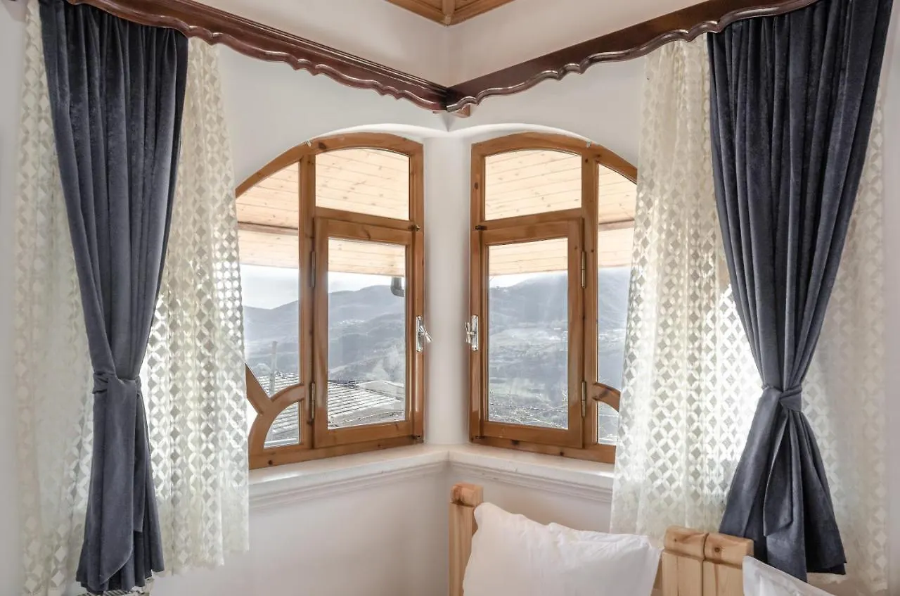 Maison d'hôtes Hotel Alpeta Agrotourism&Winery - Roshnik , Berat Albanie