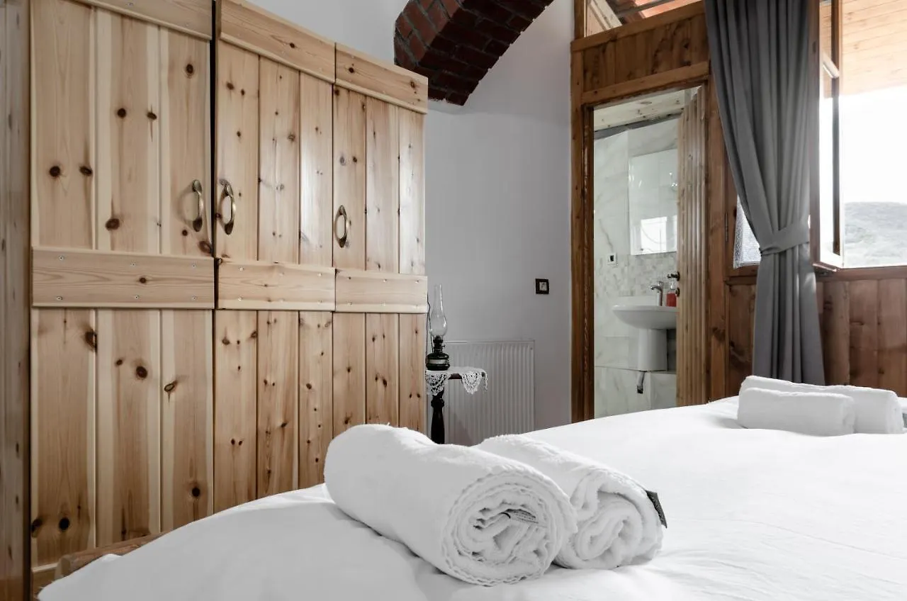Hotel Alpeta Agrotourism&Winery - Roshnik , Berat